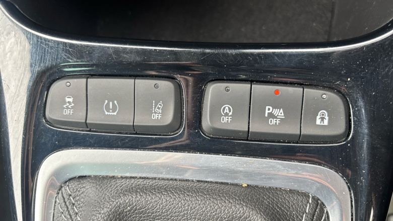 Vauxhall Crossland 1.2 Turbo Ultimate 5dr Petrol Hatchback